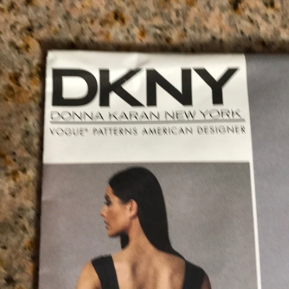 Vogue pattern - Picture 2 of 4